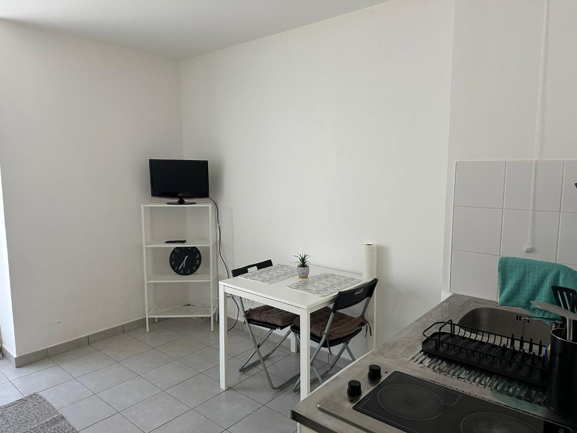 Studio De Confort Lyon Luaran gambar